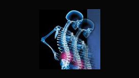 Osteopath - Hannah Del Ponte